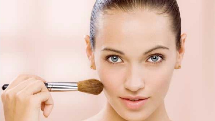 Makeup Tips for Busy Professional Women