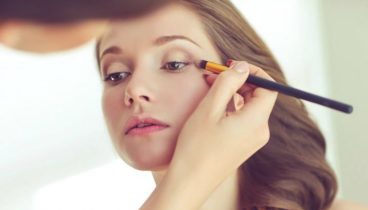 Makeup Tips for Busy Professional Women